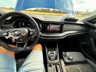 Škoda octavia VRS 2.0tdi 147kw rv:2022/9 havarované - 10