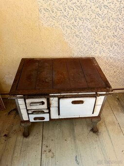 Prodám 2 stará kamna a 1 kotel - 10