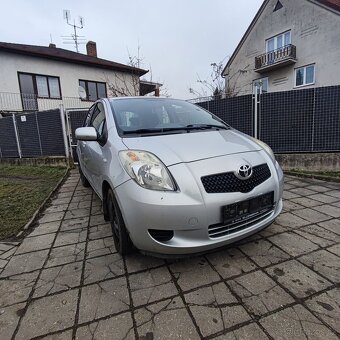 Toyota yaris 1,0 benzín  rozvod řetěz - 10