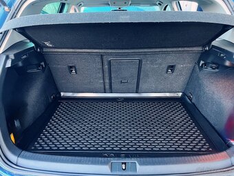 Volkswagen Golf VII 1.6 TDI - 10