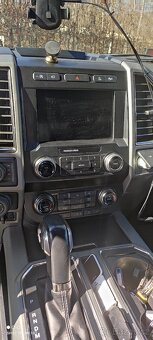Ford F 150 Raptor - 10