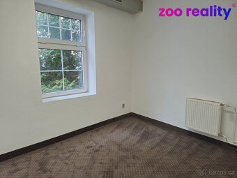 Pronájem kancelářských prostor či ordinace 90m2, Masarykovo  - 10