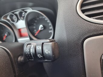 Ford Focus - 10