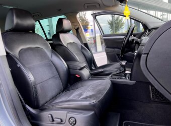 ŠKODA SUPERB 2 COMBI 2.0TDI DSG F1 4X4 2012 - 10
