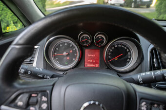Opel Astra 1,4 Turbo, 103 kW - 10