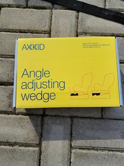 Autosedačka axkid minikid 2 - 10