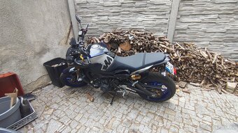 YAMAHA MT 09 SP 2018 - 10