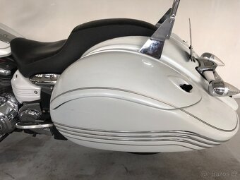 Yamaha XV 1900 Midnight Star - 10