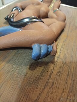 Akt ,glazovaná keramika - 10