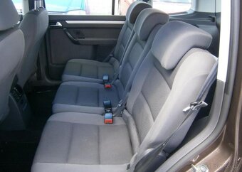 Volkswagen Touran 1.6TDi CZ,1.maj,serviska,2x ko nafta - 10