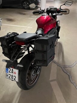 HONDA CB650R - 10