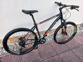 Trek - horské kolo 18,5" - 10