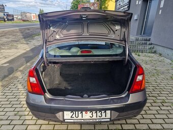 Renault Thalia 1.4i m.2005 1.majitel koupeno v ČR garážovaná - 10