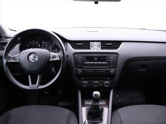 Škoda Octavia 1,8 TSI 132kW CZ Elegance (2014) - 10