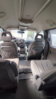 prodám Chrysler Voyager 3,3 automat - 10