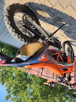 KTM 690 Enduro R 2021 A2 - 10