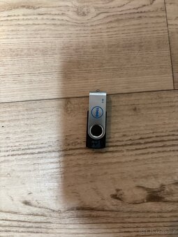 Dell Latitude 5490 – i5 / 8GB / 256GB SSD / Windows 11 Pro - 10