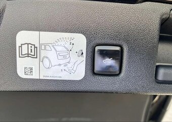 Ford Kuga, ST-Line X, 2.0 140 kW, AWD, ČR - 10