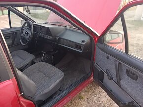 VW Passat B2 Santána - 10