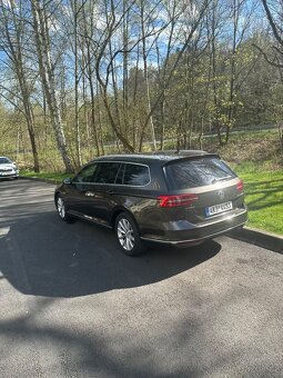 Volkswagen Passat B8 Variant 2.0 TDI 110 kW DSG Highline – W - 10