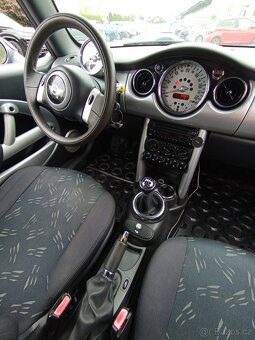 Mini One Cabrio - 10