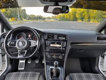 VW GOLF 7  GTD  VARIANT  2.0 TDI  135KW - 10