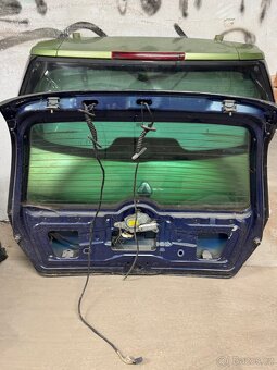 Renault Clio 1, zadní 5. (páté) dveře - 10