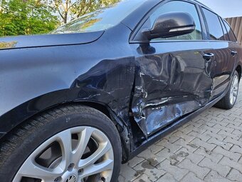 ŠKODA SUPERB 2 COMBI 2.0 TDI 103KW FACELIFT/ XENON/ POJÍZDNÉ - 10