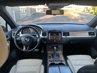 Volkswagen Touareg, 4.2TDI V8 250KW,VZDUCH,FULL VÝBAVA - 10