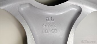 Disky na Ford 5x108 Et50 7jx16 63,4 Top stav - 10