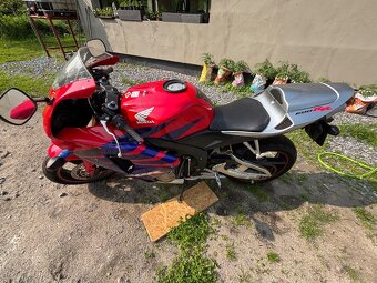 Honda CBR 600RR - 10