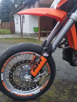 Ktm lc4 supermoto - 10