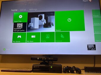 Xbox 360 e + Kinect - 10