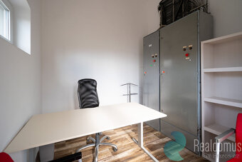 Prodej, komerční areál 512 m2, pozemek 2.346 m2, Křenov, Čes - 10