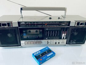Radiomagnetofon JVC PC 30, rok 1985 - 10