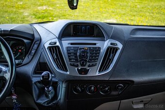 Ford Tourneo Custom 2.2 TDCi 125k Titanium L1H1 - 10