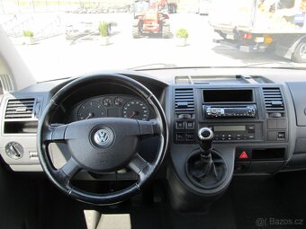 Volkswagen Caravelle 2.5 TDI 7 míst 4 x 4 - 10