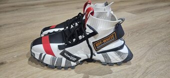 Ruzne druhy bot,tenisek Nike,Blauer,Reebok atd. - 10