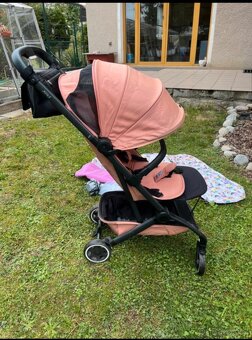 Cestovní kočárek Joolz aer absolute pink - 10