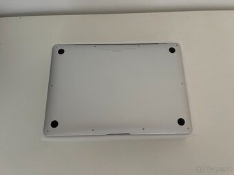 Macbook Air m1 - 8 GB RAM, 256GB - Sleva možná - 10
