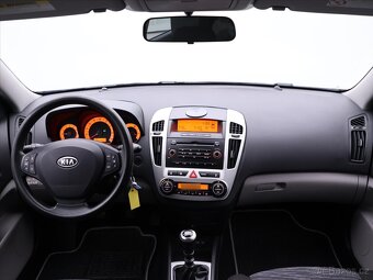 Kia Ceed 1,4 CVVT 80kW Aut.klima 1.Maj. (2009) - 10