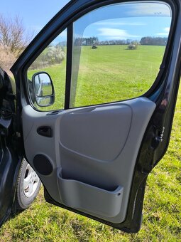 Renault Trafic - 10