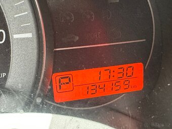 Prodám Nissan Micra 1.2i automat - 10