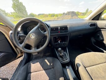 Volkswagen Golf 4 NÁHRADNÍ DÍLY - 10
