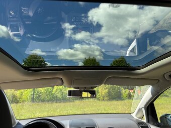 Prodám Volkswagen Touran 2.0 TDi, rv.2012 - 10