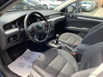 Škoda Superb II combi 2.0 TDI Ambition r.v.2012 - 10