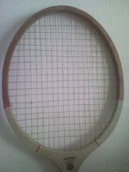 STAROŽITNÁ DŘEVĚNÁ RAKETA TENIS + BADMINTON - 10