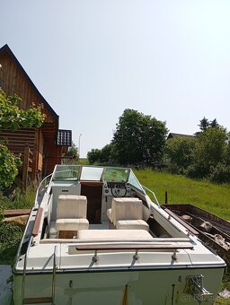 Motorový člun - 10