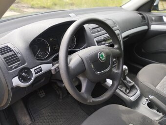 ŠKODA OCTAVIA 1.2 TSI 77 KW R.V.2011. - 10