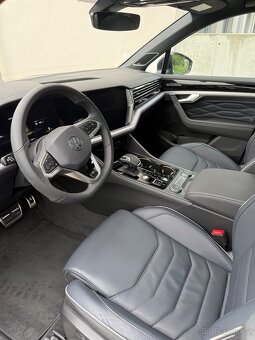 Volkswagen Touareg 3.0 TDi V6/210kW R-Line - 10